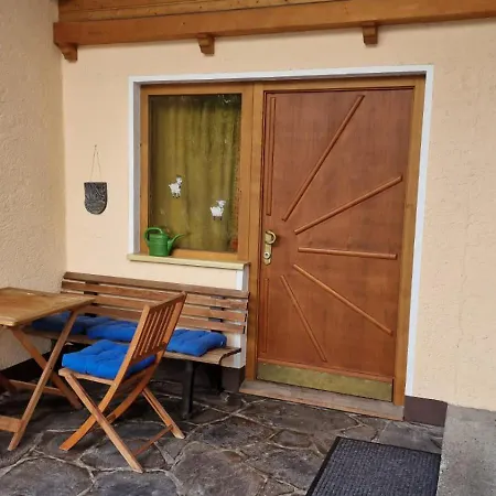 S'klingi-haus Holiday home *